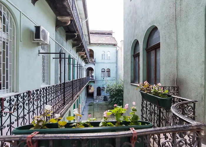 Downtown Synagogue Daire