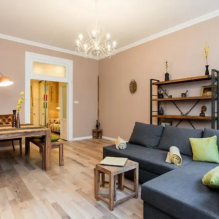 Downtown Synagogue Apartament